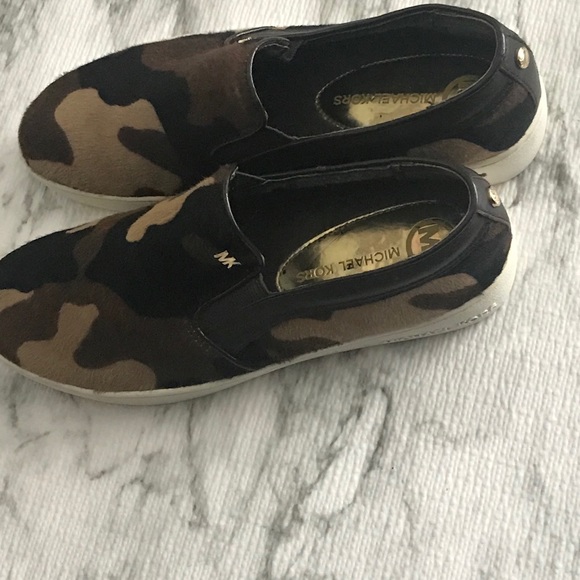 Michael Kors Keaton Slip-on Sneaker. Size 7 - Picture 2 of 12